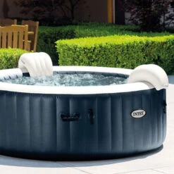 Spa Gonflable Intex PureSpa Blue Navy 6 Places 13 Spa Gonflable Intex PureSpa Blue Navy 6 Places -Raviday Piscine 28432ex spa gonflable intex purespa blue navy 6 places ambiance zoom