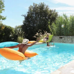 Pouf Géant Extérieur Flottant Colorfun - Orange Tropcial 11 Pouf Géant Extérieur Flottant Colorfun - Orange Tropcial -Raviday Piscine 3700301149862 poolbag lagos 130x170cm orange tropical 5