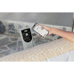 Spa Gonflable Bestway Lay-Z-Spa ROME EnergySense Airjet 7 Places 16 Spa Gonflable Bestway Lay-Z-Spa ROME EnergySense Airjet 7 Places -Raviday Piscine 6001m spa gonflable bestway lay z spa rome airjet 7 places application