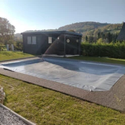 Couverture De Sécurité 4 Saisons Cov'Top - Piscine Entre 3,5 X 7 M Et 4 X 8 M - Gris 11 Couverture De Sécurité 4 Saisons Cov'Top - Piscine Entre 3,5 X 7 M Et 4 X 8 M - Gris -Raviday Piscine covt20x04mgd couverture 4 saisons cov top gris poolco 3 4