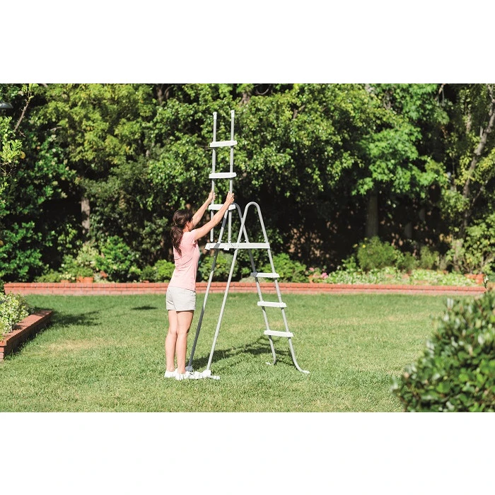 RECONDITIONNE - Échelle D'accès Piscine 1,22 M Intex 8 RECONDITIONNE - Échelle D'accès Piscine 1,22 M Intex – Image 6