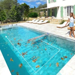 Épuisette Platypool Large Et Sans Effort 15 Épuisette Platypool Large Et Sans Effort -Raviday Piscine platy001 epuisette platypool poolfast ambiance 2