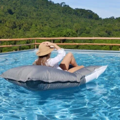 Pouf De Piscine Flottant Solar Xtrem - Gris -Raviday Piscine solar xtrem cotton wood gris ambiance